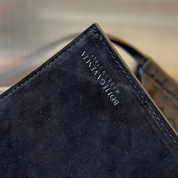 MEDIUM SOLSTICE 44 BLACK LAMBSKIN