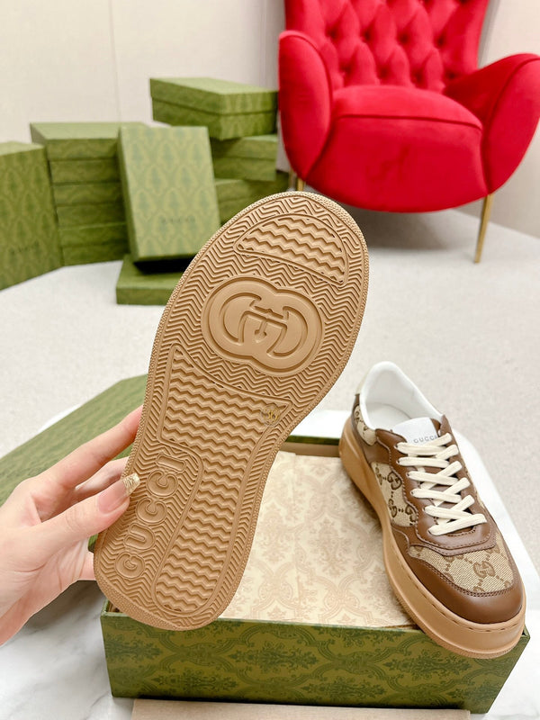 GG TRAINER CARAMEL CALFSKIN