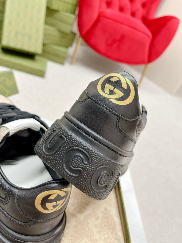 GG TRAINER IN PELLE DI VITELLO NERA E CREMA