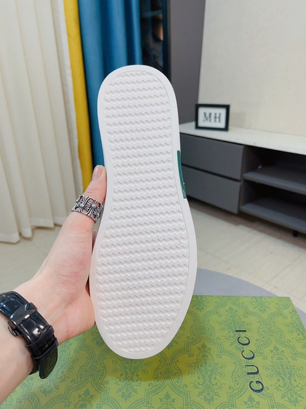 GG Men's Slip on Loafer Black Cowhide 592111