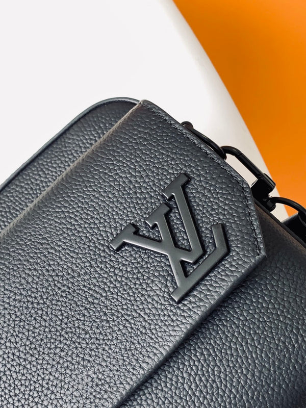 LV Fastline Messenger Bag 23.5 Black Cowhide HW