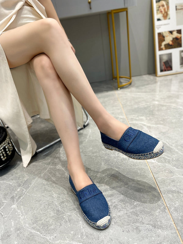 CHLOÉ LOAFERS IN NAVY BLUE FABRIC AND RAFFIA