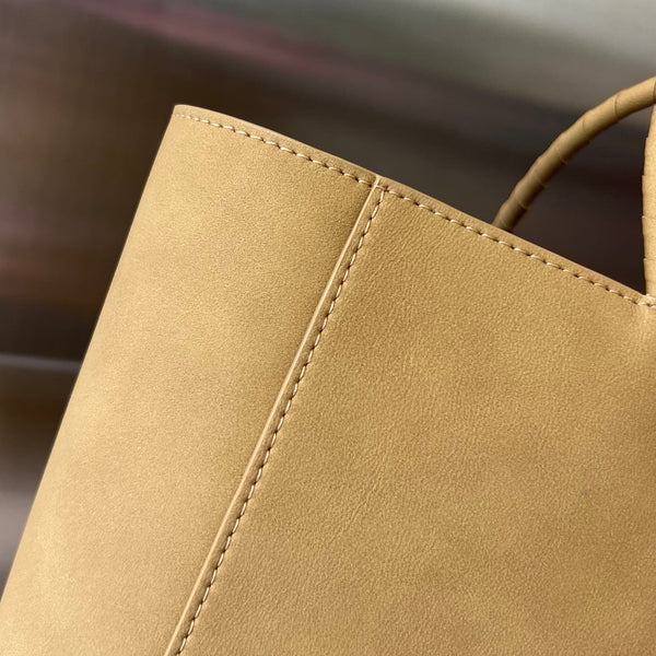 SMALL 26 BROWN BAG KRAFT CALFSKIN