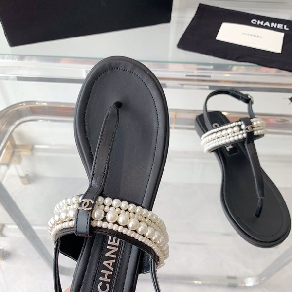 slingbacks thong sandal black lambskin mop