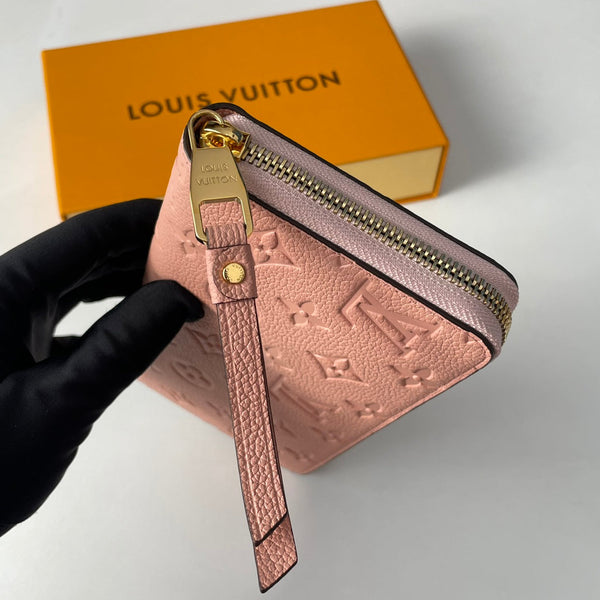 LV M61864 Portafoglio Zippy Rosa Monogram Empreinte Pelle 221617