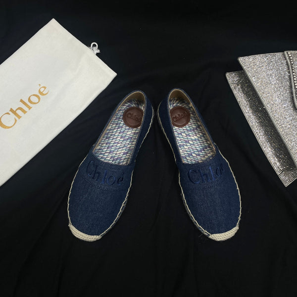 CHLOÉ WOVEN LOAFER IN NAVY BLUE DENIM AND COLORFUL RAFFIA