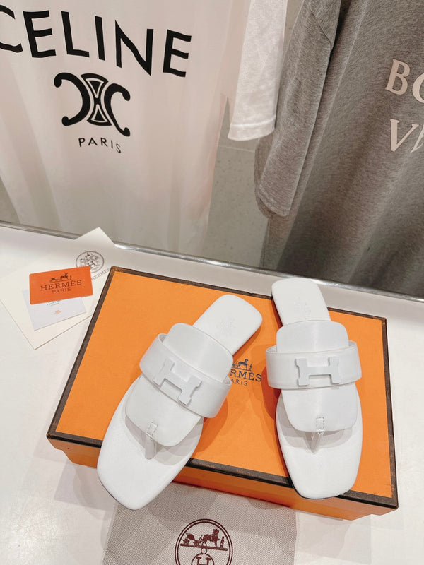 CLASSIC H BUCKLE SANDALS WHITE LAMBSKIN