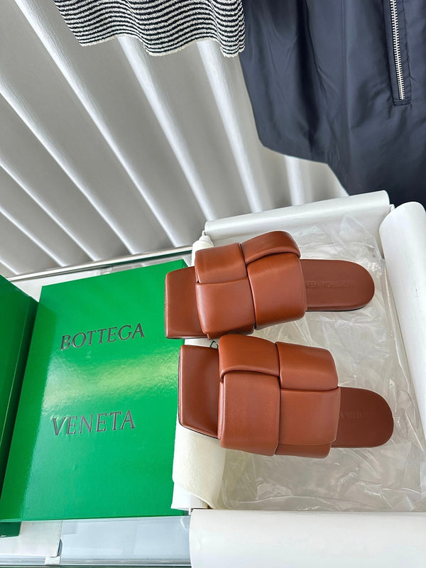 patch mule flat brown lambskin