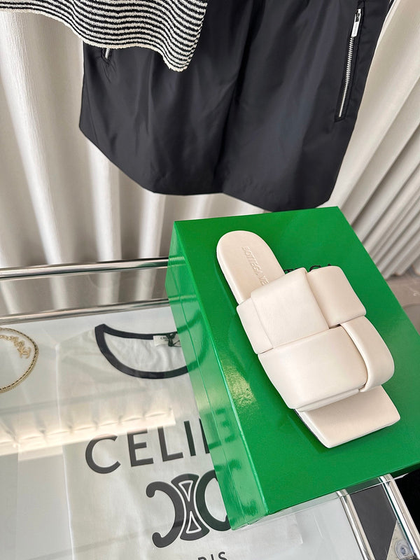 patch mule flat white lambskin