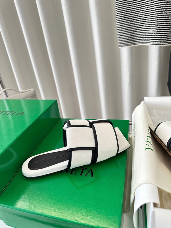 patch mule flat white black cotton lambskin