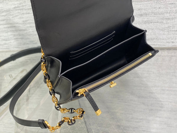 miss caro mini 18 pelle di vitello nera