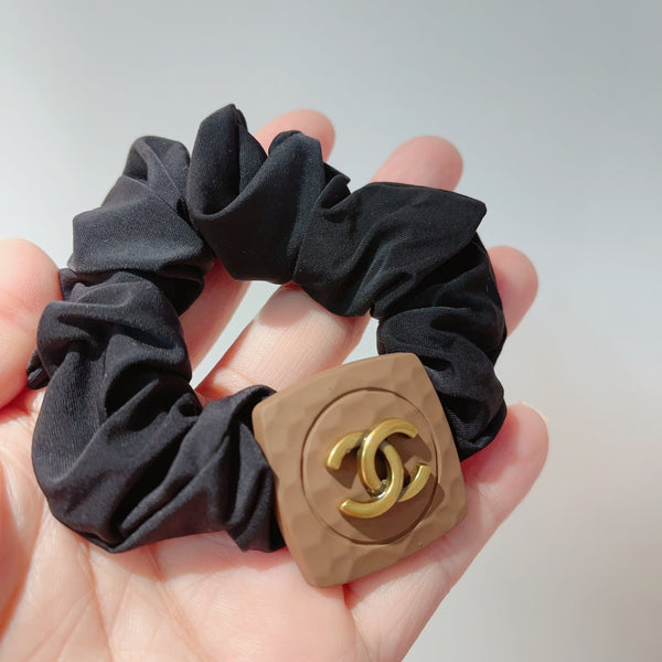 BLACK MIX CAMEL BROWN WRINKLED FABRIC SCRUNCHIE 875870