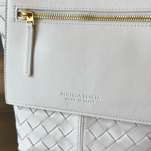 FLIP FLAP 23 BAG IN WHITE LAMBSKIN