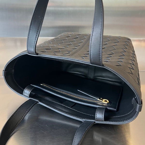 FLIP FLAP 23 BAG IN BLACK LAMBSKIN