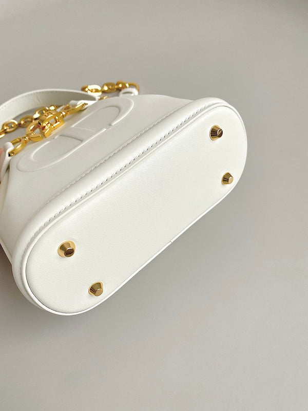 PICCOLO C'EST 18 IN PELLE DI VITELLO GOFFRATA CD BIANCA