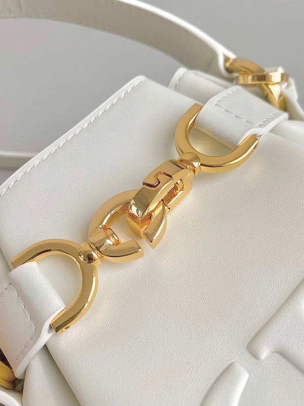 PICCOLO C'EST 18 IN PELLE DI VITELLO GOFFRATA CD BIANCA