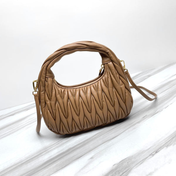 miu wander hobo medium 23cm brown metalasse lambskin