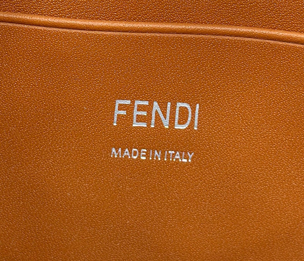 BORSA FENDI 19 BAGUETTE IN TELA AZZURRA CON FERRAMENTA ARGENTO