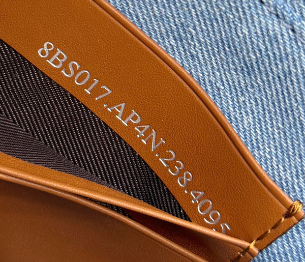 BORSA FENDI 19 BAGUETTE IN TELA AZZURRA CON FERRAMENTA ARGENTO