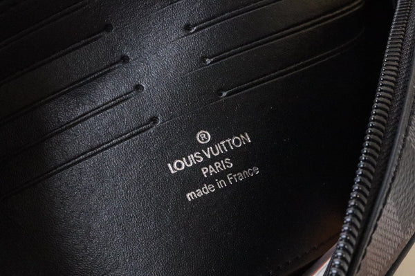 LV Pochette Kasai Clutches Damier Graphite Canvas 179401