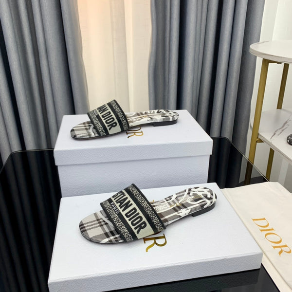 CD Mule Dway Slide 10mm Multi-motivi Stile 61