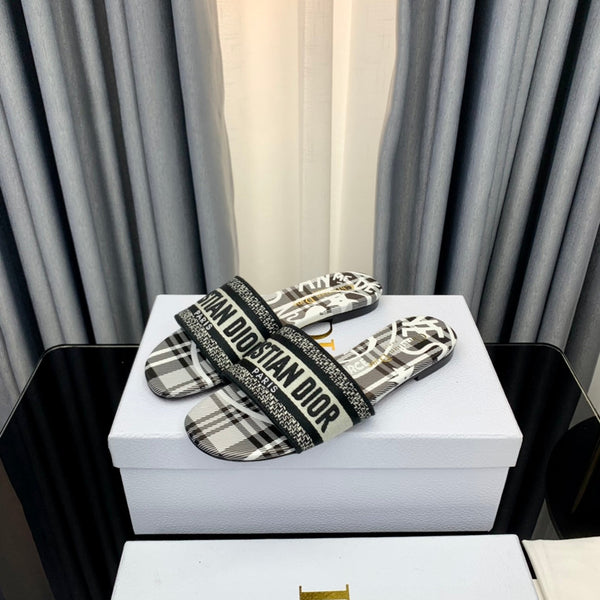 CD Mule Dway Slide 10mm Multi-motivi Stile 61