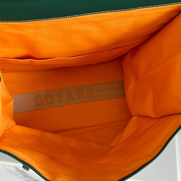 ZAINO SAINT LÉGER 35 IN TELA GOYARDINE VERDE E PELLE DI VITELLO CON PATCH CARTONI ANIMATI