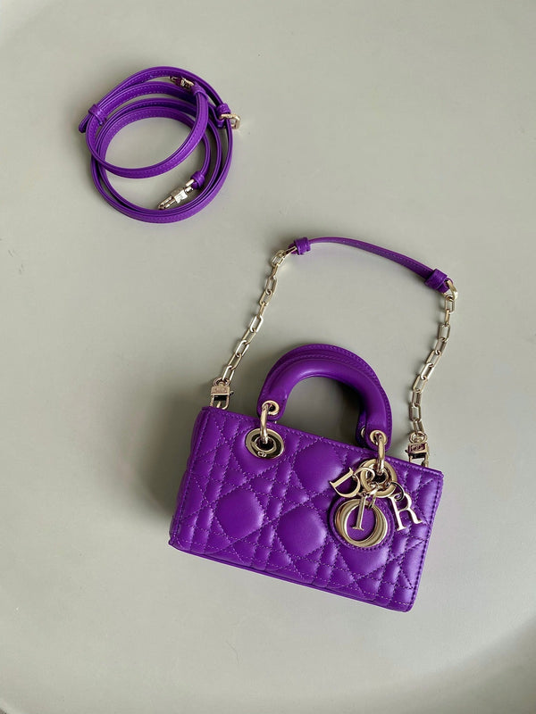 MINI BORSA D-JOY 17 IN PELLE DI AGNELLO VIOLA