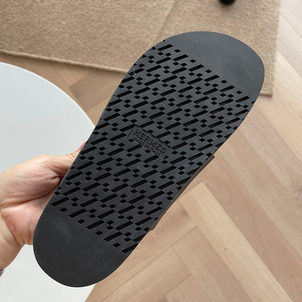 HM Men's Chypre Slide Black Calfskin 538596