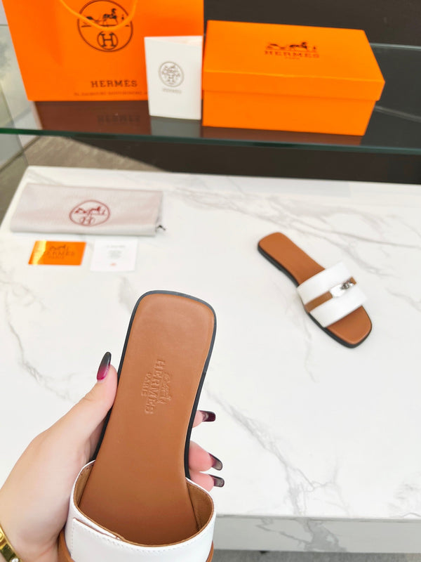 Sandalo Giulia in pelle di vitello bianca e marrone