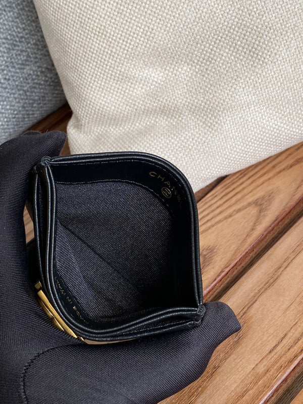 porta carte cc boy 11cm in pelle di agnello nera con finiture dorate