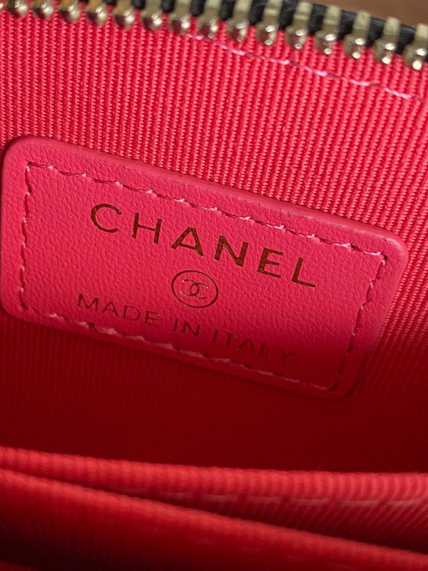 cc zipped wallet 11cm black caviar gold hardware