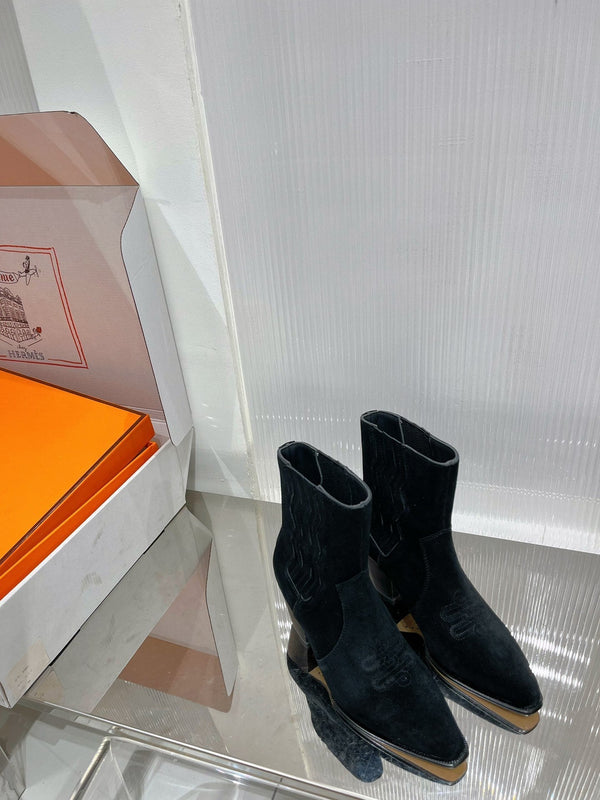 vegas ankle boot black suede