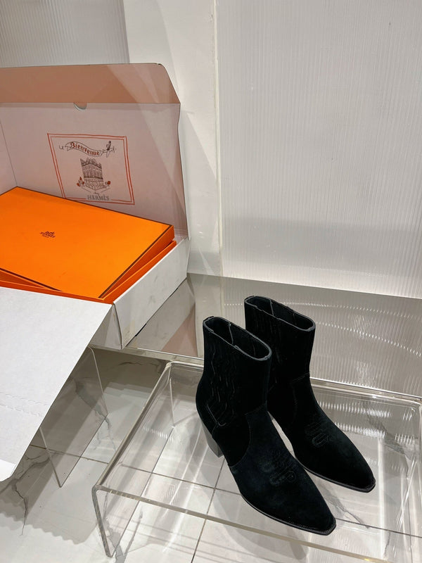 vegas ankle boot black suede