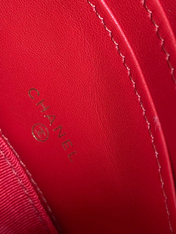 cc zipped wallet 14cm red caviar gold hardware