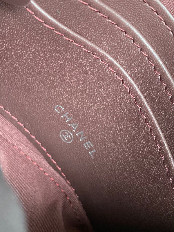 cc zipped wallet 14cm black lambskin silver hardware