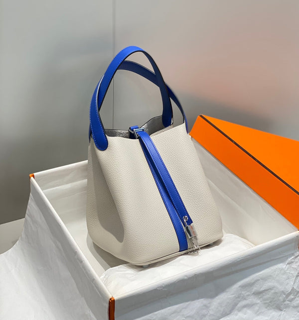 HM PICOTIN LOCK 22 WHITE AND COBALT TOGO LEATHER