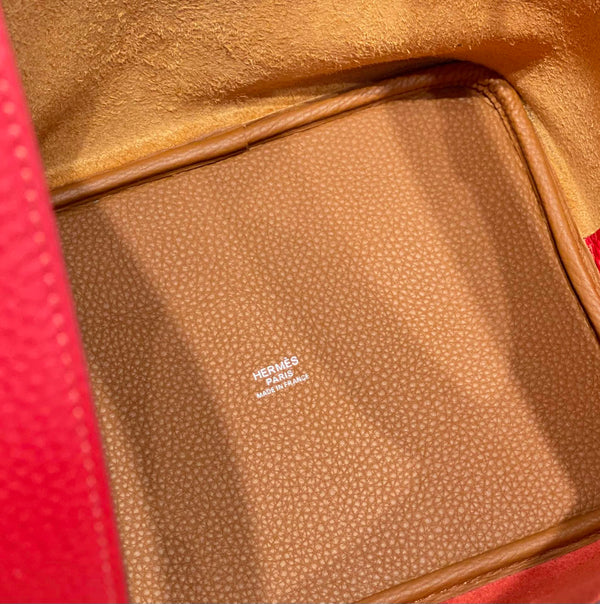 HM PICOTIN LOCK 22 ORANGE AND RED TOGO LEATHER