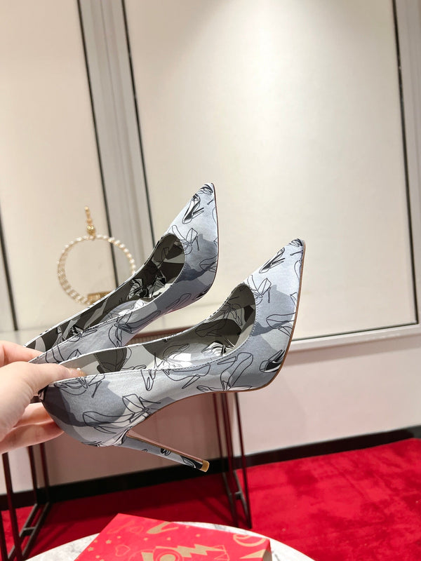 CL So Kate Pumps 120 mm Crepe Satin Gray