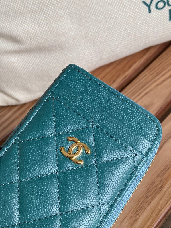 CC 22A Zippy Coin Purse Green Caviar GHW 223916