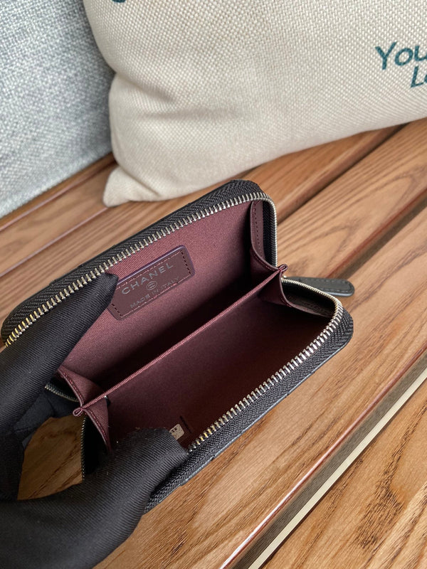 CC 22A Zippy Coin Purse Black Sheepskin Sliver Steel 223918