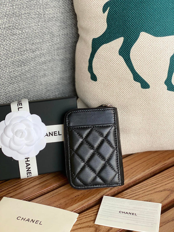 CC 22A Zippy Coin Purse Black Sheepskin Sliver Steel 223918