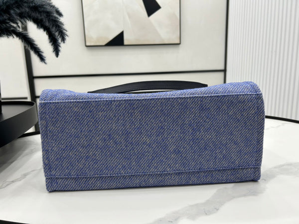 Borsa CC Deauville in tweed, pelle nera, finiture in argento 12