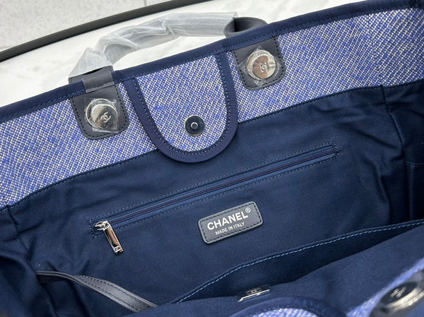 Borsa CC Deauville in tweed, pelle nera, finiture in argento 12