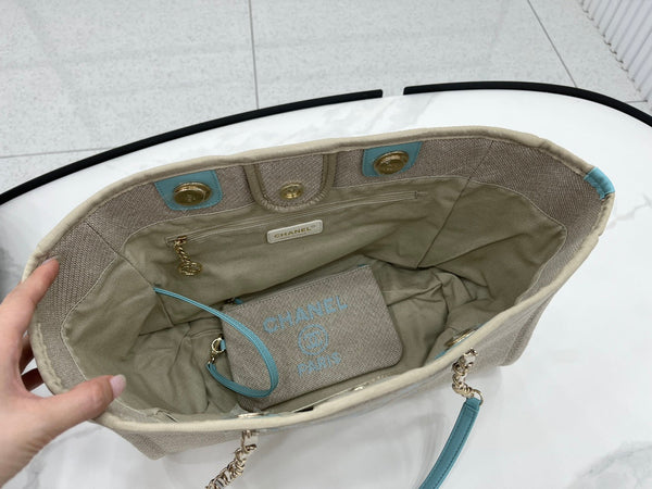 Borsa CC Deauville in tweed 33x24x14,5 cm Pelle blu cielo Hardware dorato 33