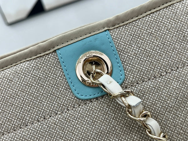 Borsa CC Deauville in tweed 33x24x14,5 cm Pelle blu cielo Hardware dorato 33