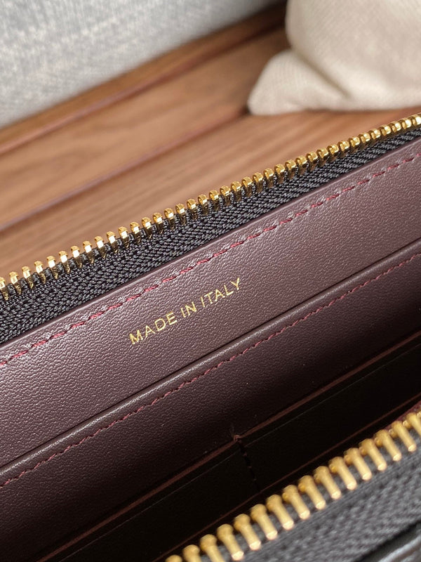 CC Zippy Long Wallet 19.5cm Black Sheepskin GHW 223941