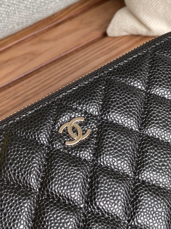 CC Zippy Long Wallet 19.5cm Black Caviar Sliver Steel 223947