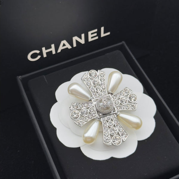 CC Brooch Silver 179953