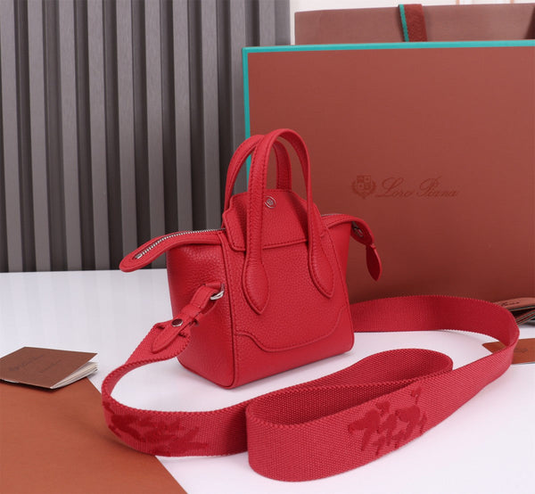 BORSA NANO SMILE 18 IN PELLE DI VITELLO ROSSO CREMISANO